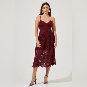 Astr Lace A Line MIDI Dress